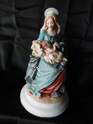 20180110 Madonna at Alamo Museum HMoering 0001 web