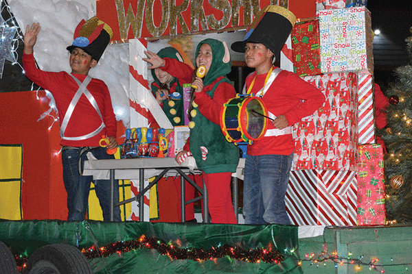 20181115 SPI Christmas Parade Barberstock 0004 web