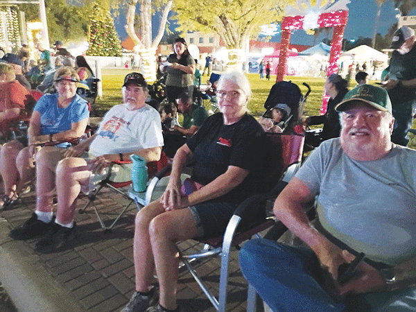 20251212 AlamoChristmasParade 1000002982 web