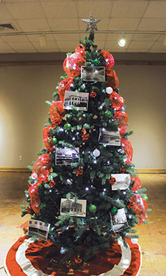 shine Harlingen Museum Christmas Tree 2
