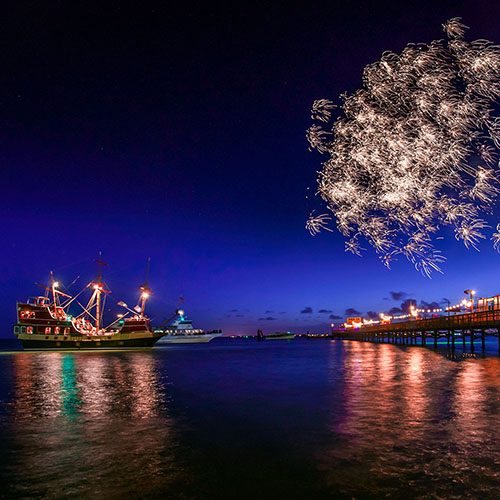 South Padre Island kicks off the summer season with fireworks displays